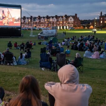 Screen On The Green